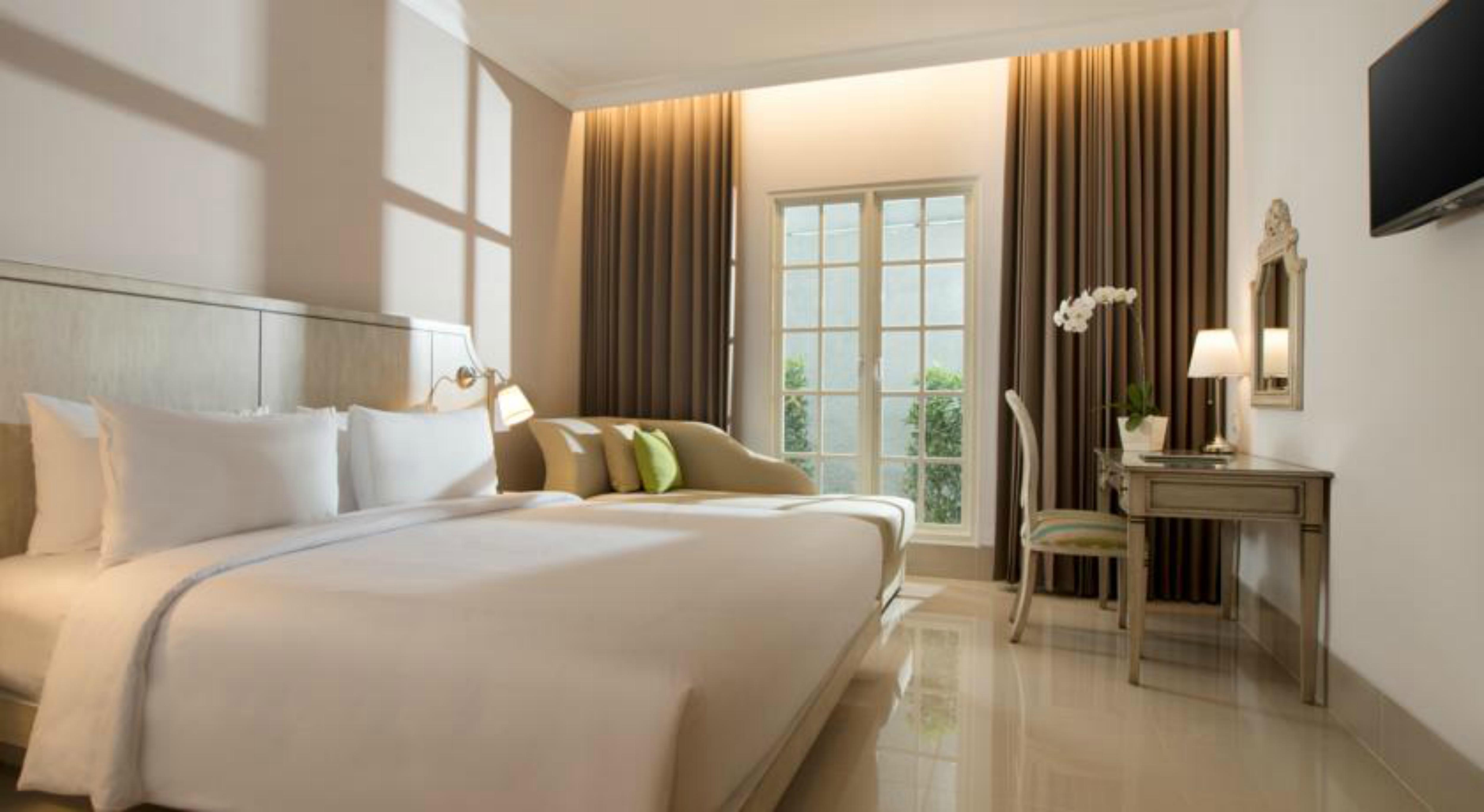 Hotel Santika Seminyak Екстериор снимка
