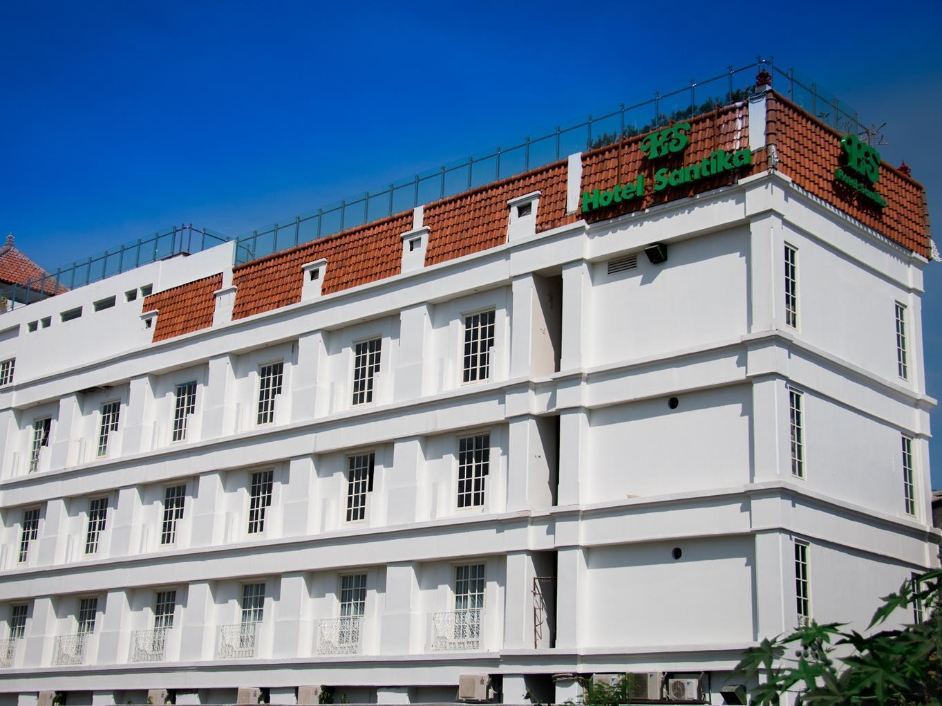 Hotel Santika Seminyak Екстериор снимка